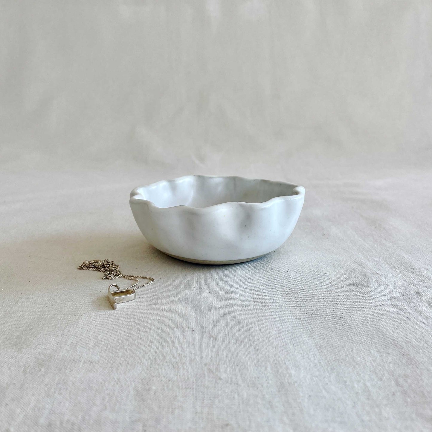 Ceramic Jewellery Bowl with Ripple Edge