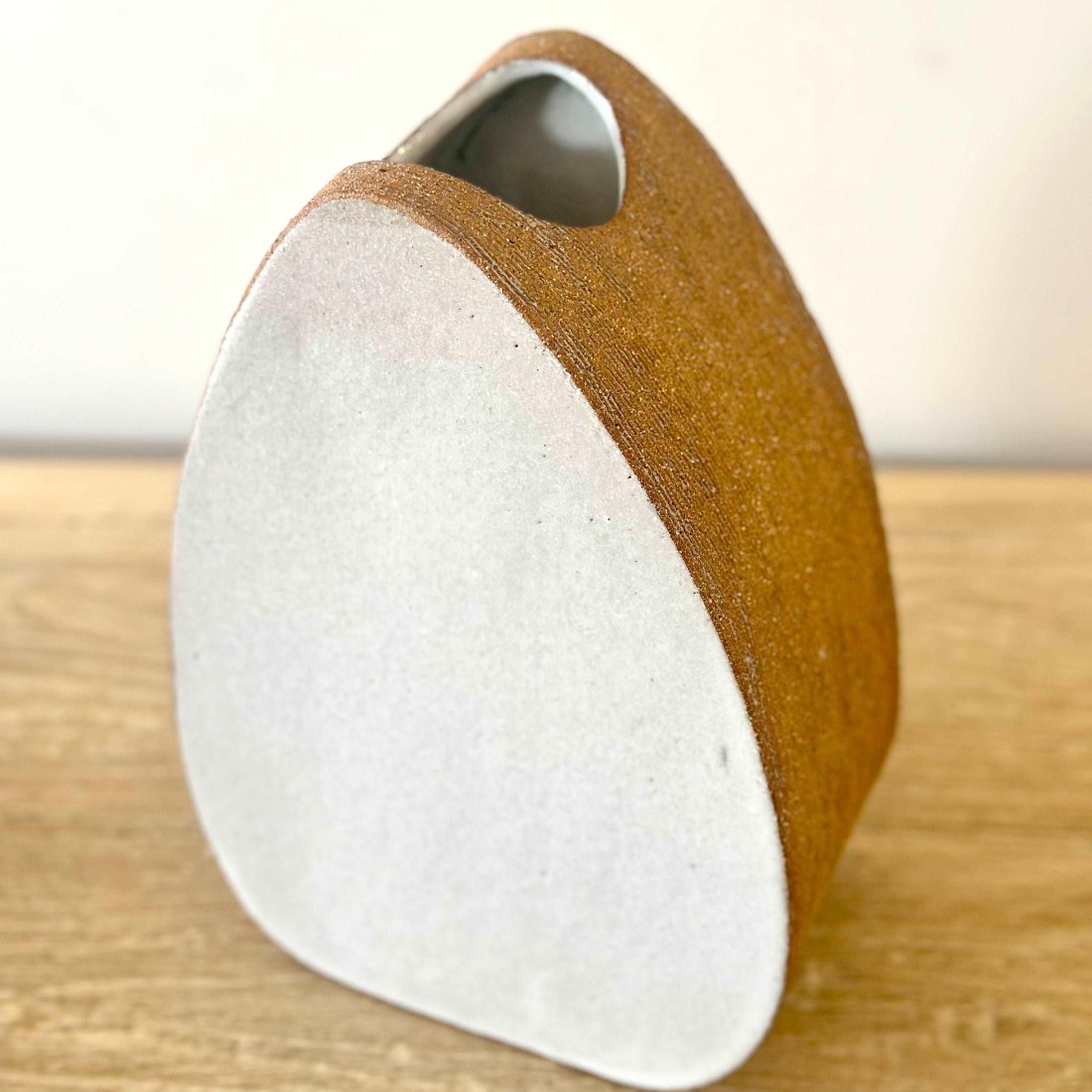 Pebble Vase - 'Portrait' Large