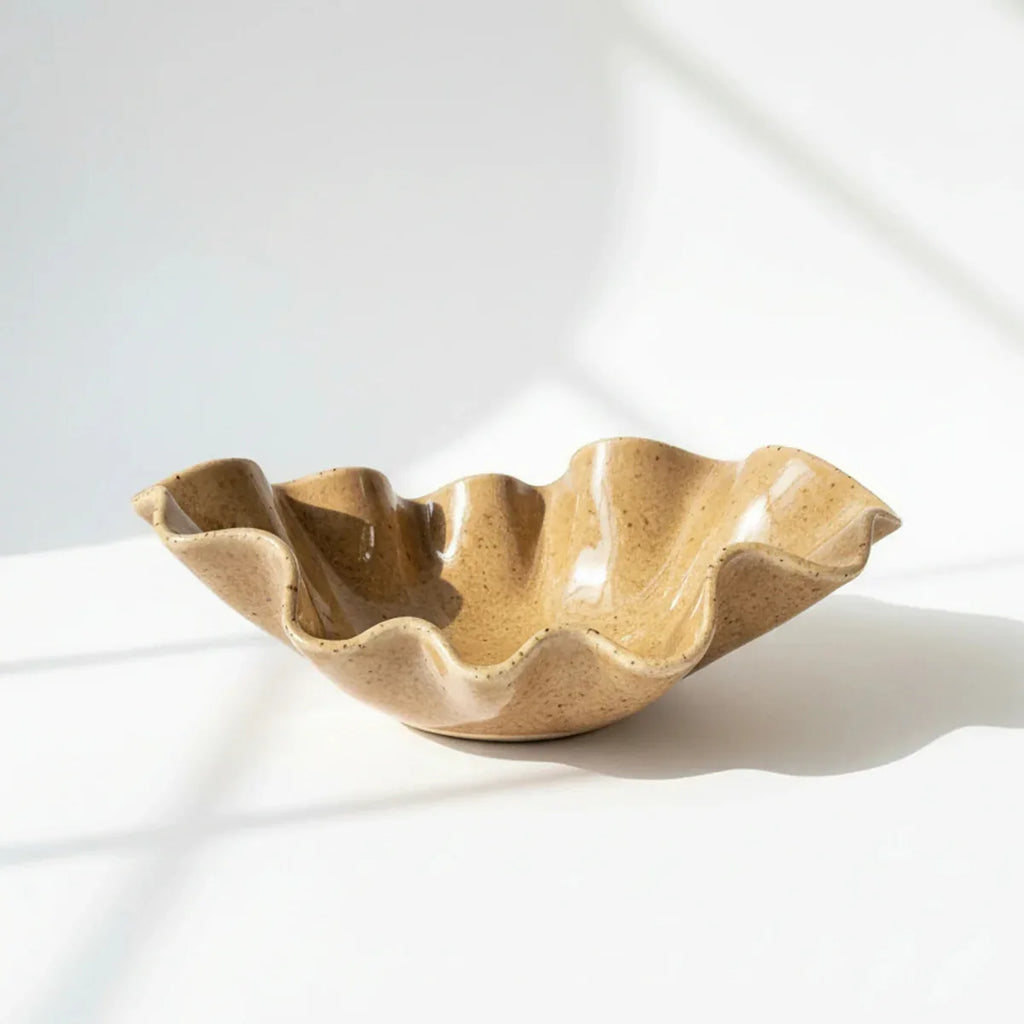 Decorative Wave Dishes - Small - Caramel